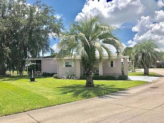 4th image of 363 Country Meadows Blvd
