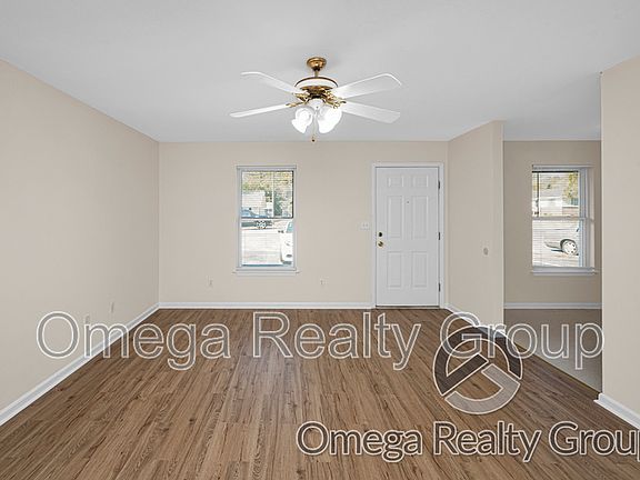 5th image of 4203 20th St NE APT C2