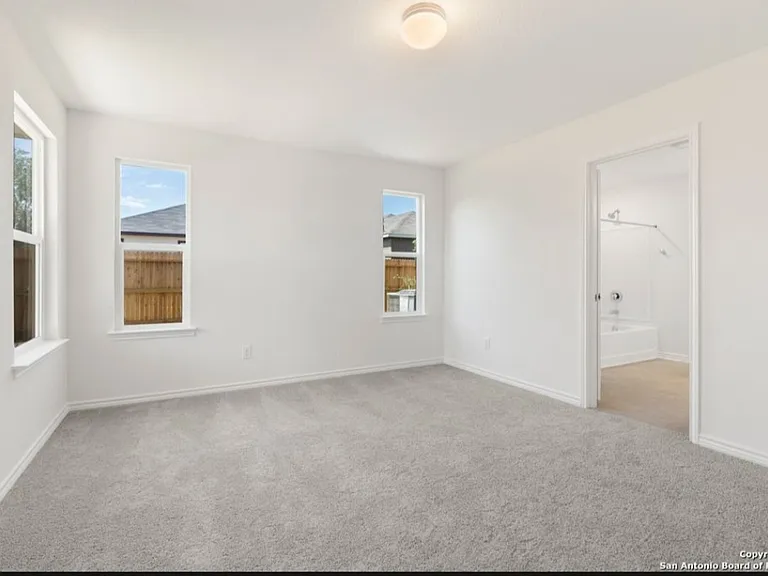 4770 Pico Pico St — Photo 2