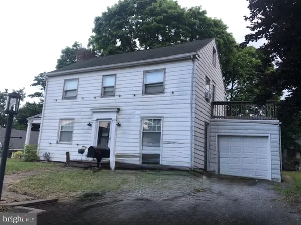 317 Fox St, Harrisburg, PA 17109
