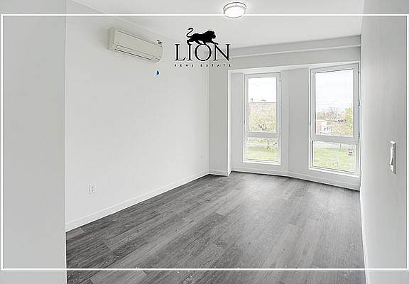 5th image of 2735 E 13th St #2F