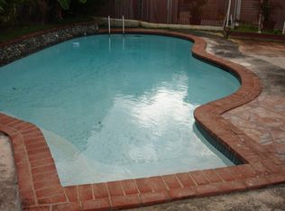 B11 Camino De Lilas, Bayamon, PR 00961