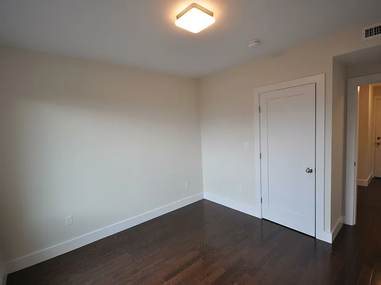 656 Massachusetts Ave #8 — Photo 2