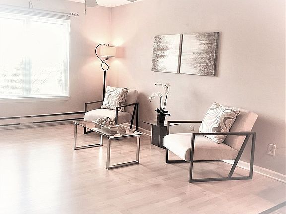 Spacious Living Room