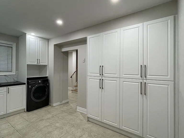 83 Painswick Cres — Photo 5