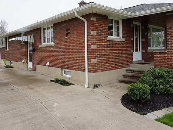 2nd image of 6823 Kies St