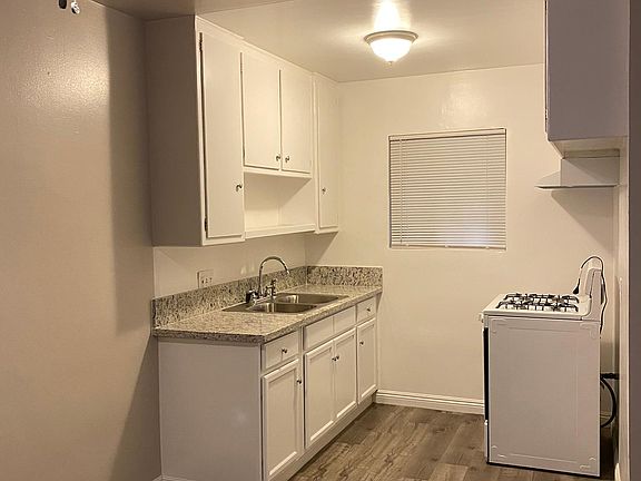 3rd image of 351 E Rossellen Pl APT 2