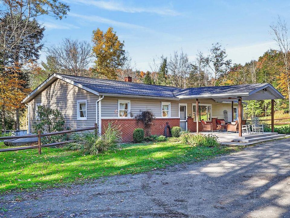 1st image of 266/284 Sugar Run Ln