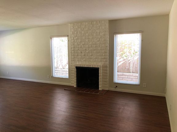 2nd image of 3772 Notre Dame Ave