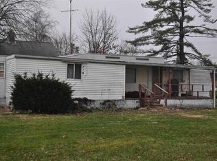 12 S Main St, Dale, IN 47523