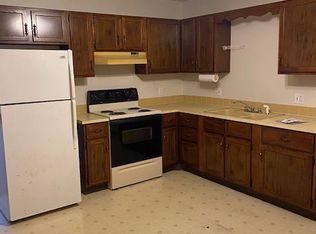 722 4th St APT 4, Nevada, IA 50201