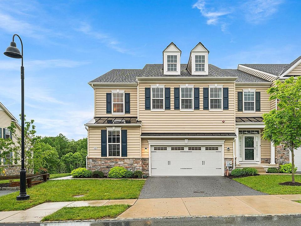 1st image of 12 Kaila Ct