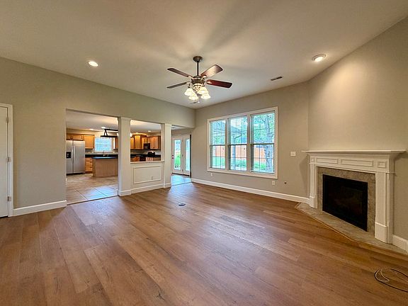 3rd image of 2007 Granite Oaks Ct