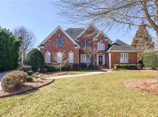 2400 Wildcrest Ct, High Point, NC 27265