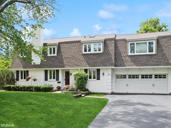 2710 Roslyn Ln, Highland Park, IL 60035