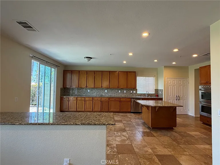 6045 Medinah St — Photo 8