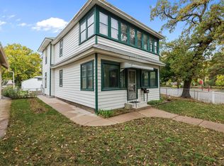 2704 41st Ave S, Minneapolis, MN 55406