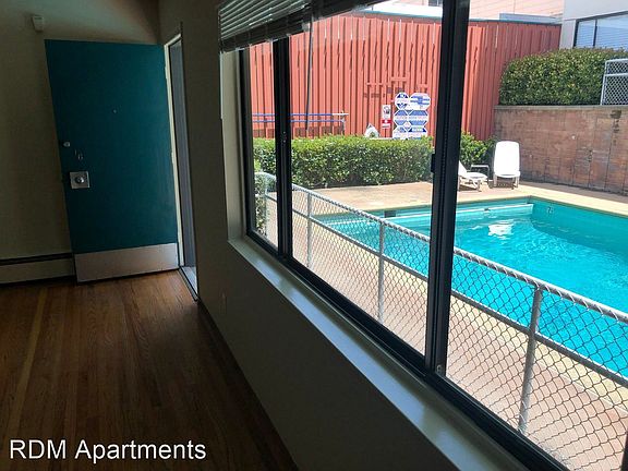 2nd image of 566 Vallejo St #8975151