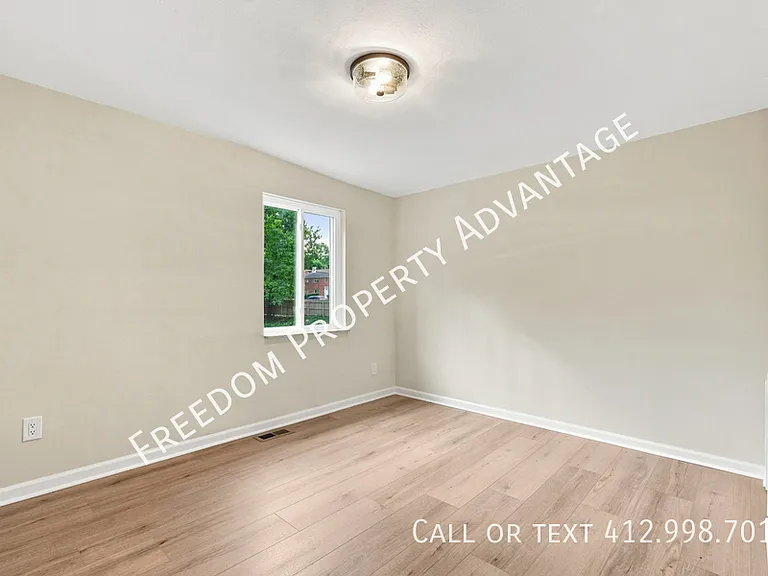 320 Bank St #C — Photo 17