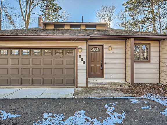 3rd image of 334 Ahrens Road