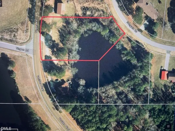1053 Irongate Dr #33, Apex, NC 27502