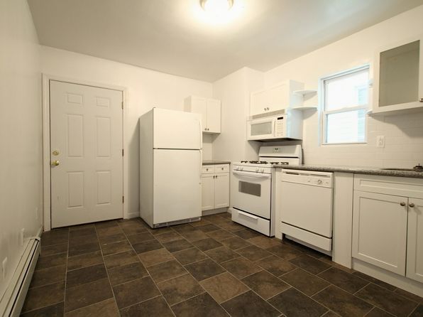 jersey-city-new-jersey-38905411 picture