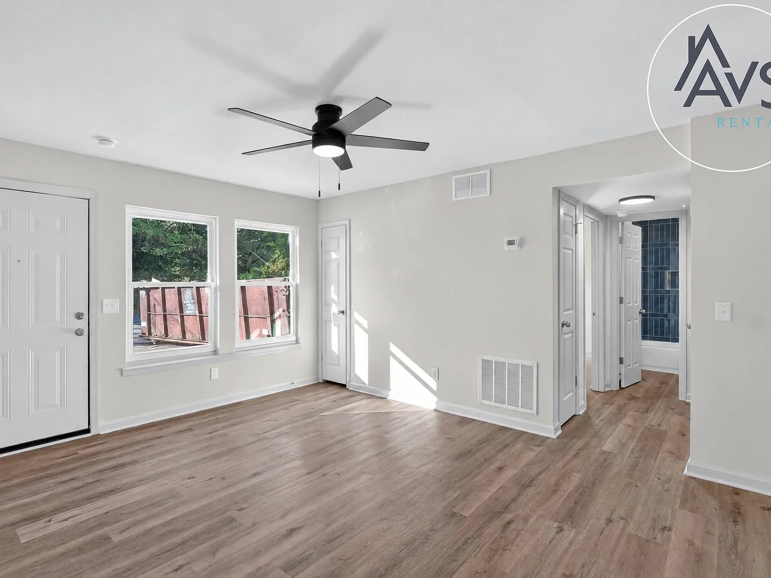 2 bed, 780 sqft, $1,245 — Photo 3