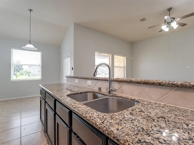 3931 Medici Ct — Photo 26