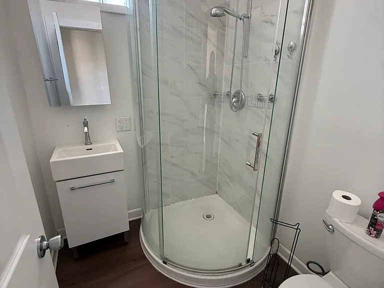 1450 W Chicago Ave #3 — Photo 5