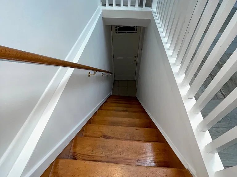 1101 Banner Ave #2 — Photo 10