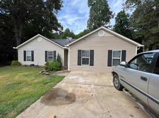 227 Old Country Ct, New Market, AL 35761