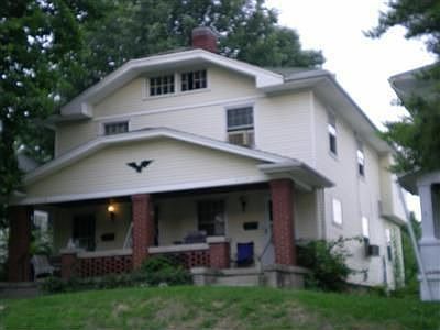 2nd image of 1117 Holly Ave