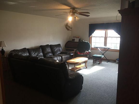 4th image of 549 E 2750th Ave