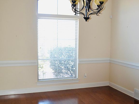4th image of 1899 Krista Lynn Ln