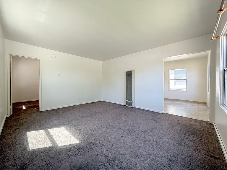 909 Laurel St #1 — Photo 5