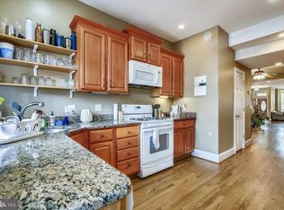 1207 Harvard St NW FLOOR 3, Washington, DC 20009