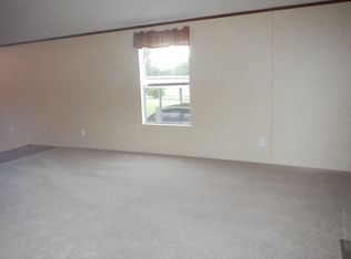 715 Blyth Rd, Victoria, TX 77904