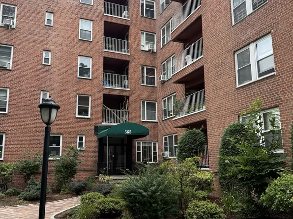 565 Broadway APT 5E, Hastings On Hudson, NY 10706