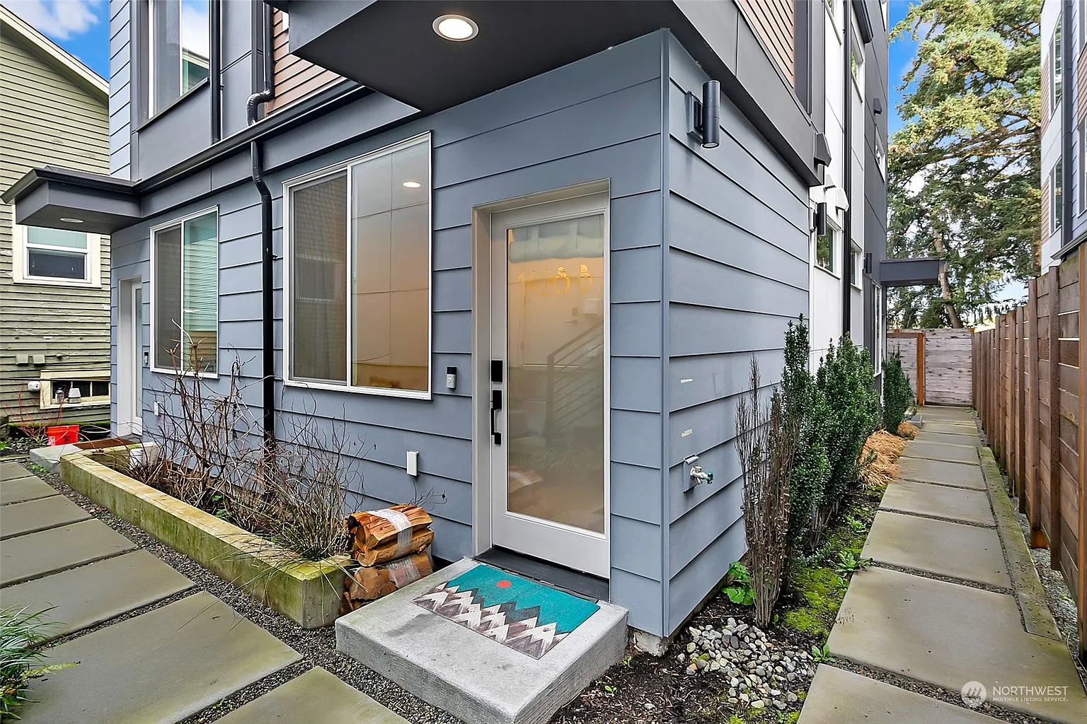 1428 24th Avenue #B photo 1