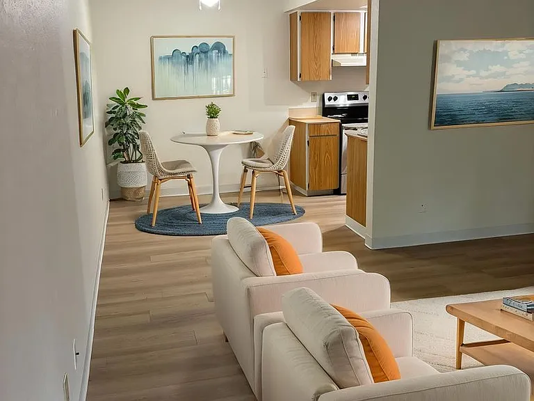 North Haven Apartments — Photo 8