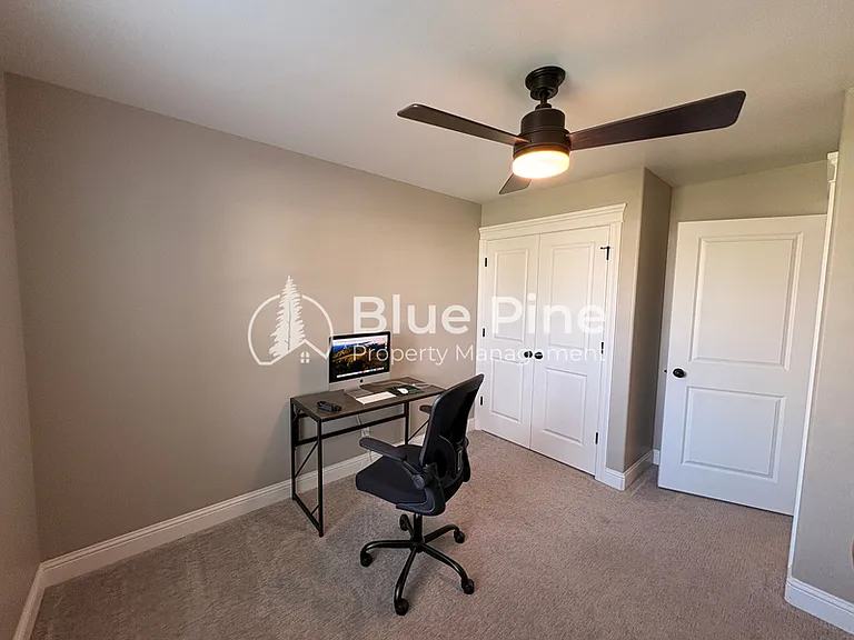 1890 Mesa Canyon Dr — Photo 19
