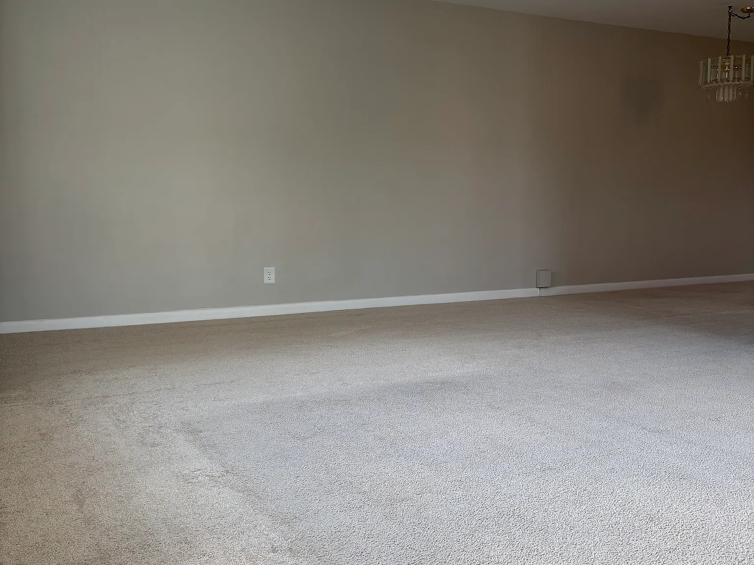 1600 Benson St — Photo 3