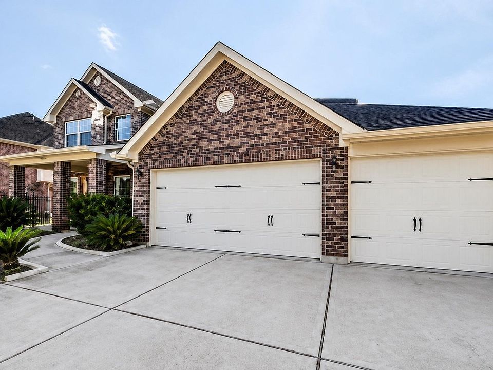 1st image of 2711 Kestrel Trace Ln