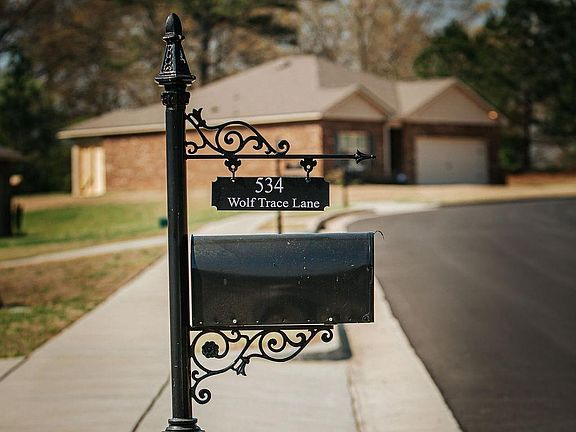 5th image of 534 Wolf Trce