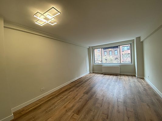 1st image of 340 E 51st St APT 4D