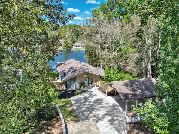 322 Lakeshore Way, Cordele, GA 31015