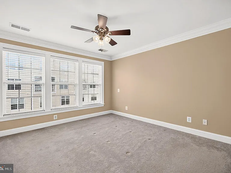 14862 Potomac Branch Dr — Photo 34