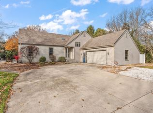 501 E Hawkeye Ln, Kentland, IN