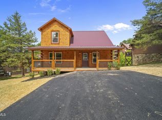 1515 Rainbow Ridge Dr, Sevierville, TN 37862