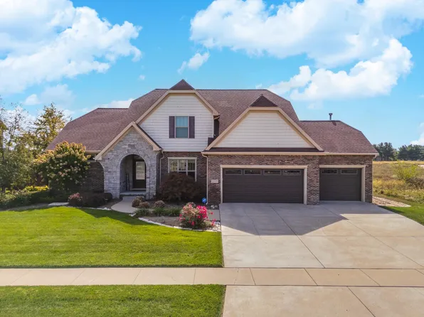 3595 Yellowstone Dr, Normal, IL 61761